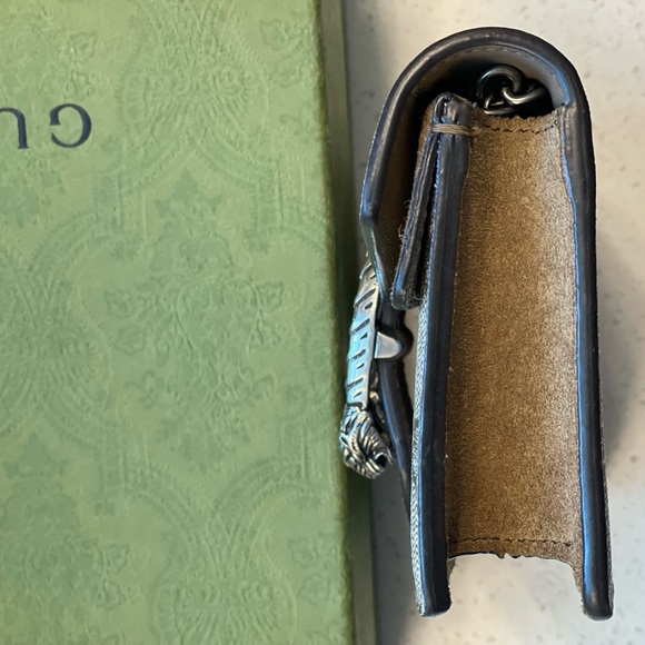 Gucci Mini Dionysus GG Supreme Bag - Picture 8 of 12